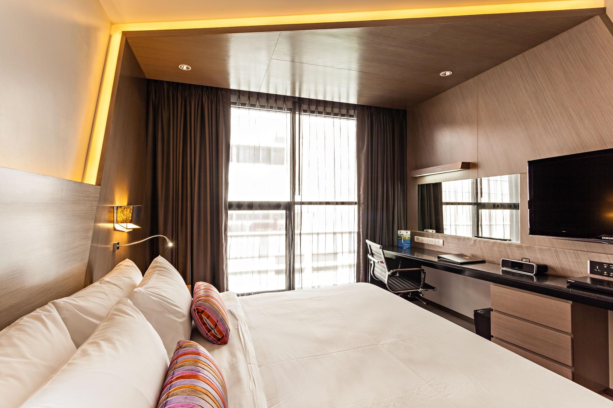 Hyatt Place Bangkok Sukhumvit 1 Exterior photo