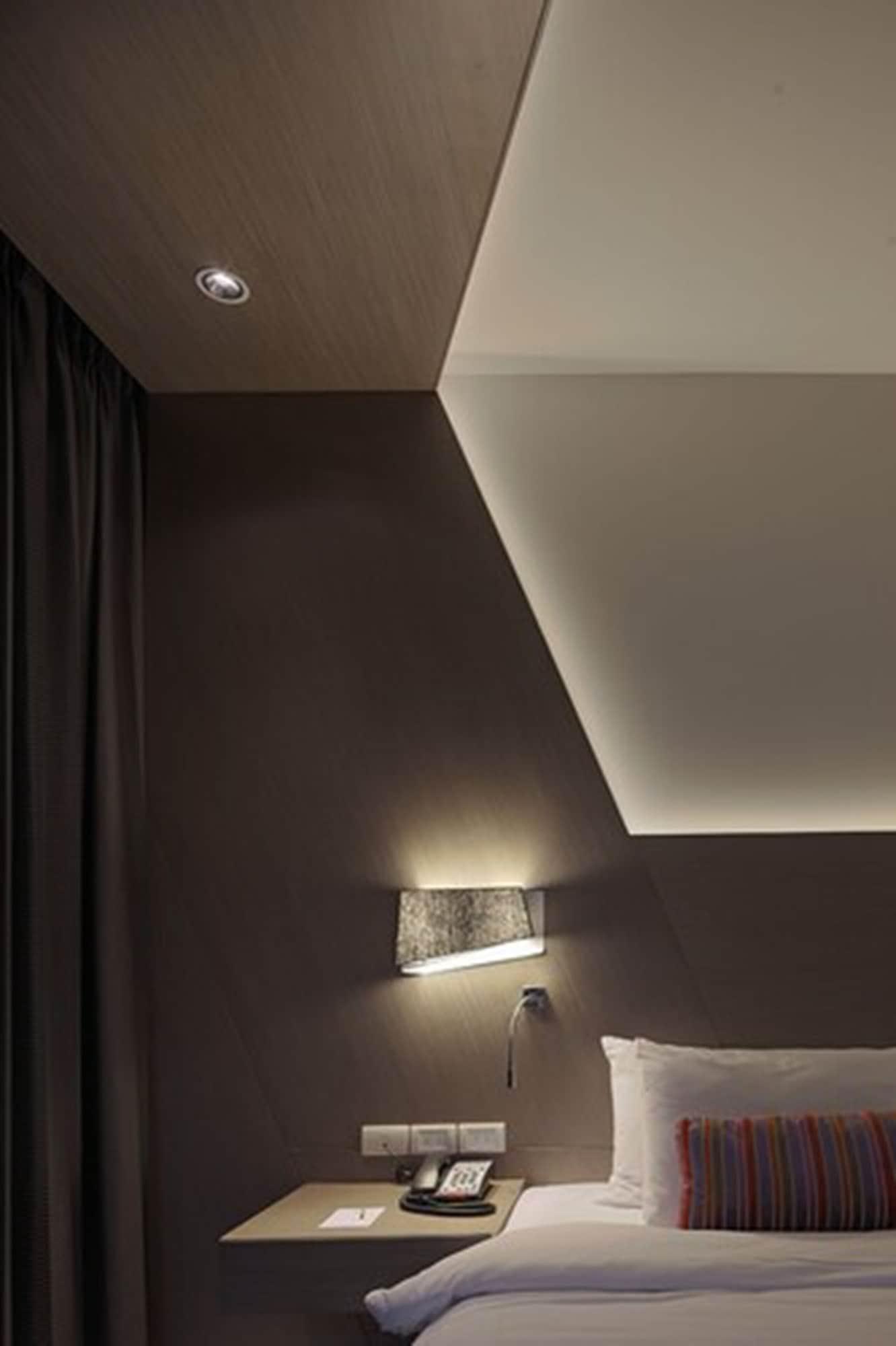 Hyatt Place Bangkok Sukhumvit 1 Exterior photo