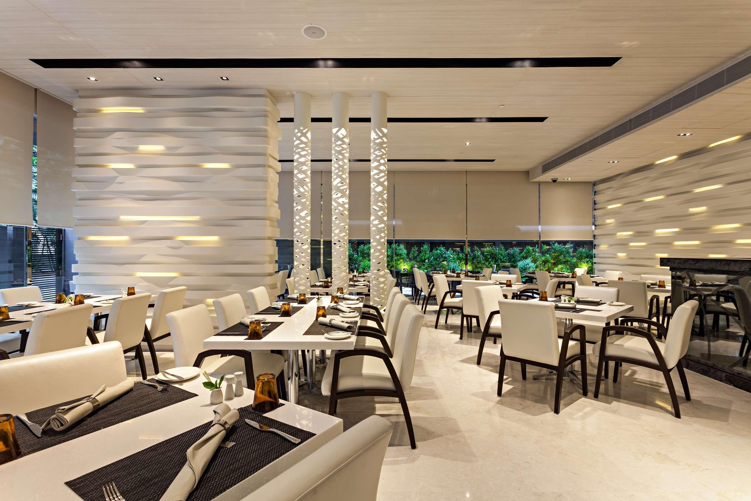Hyatt Place Bangkok Sukhumvit 1 Exterior photo