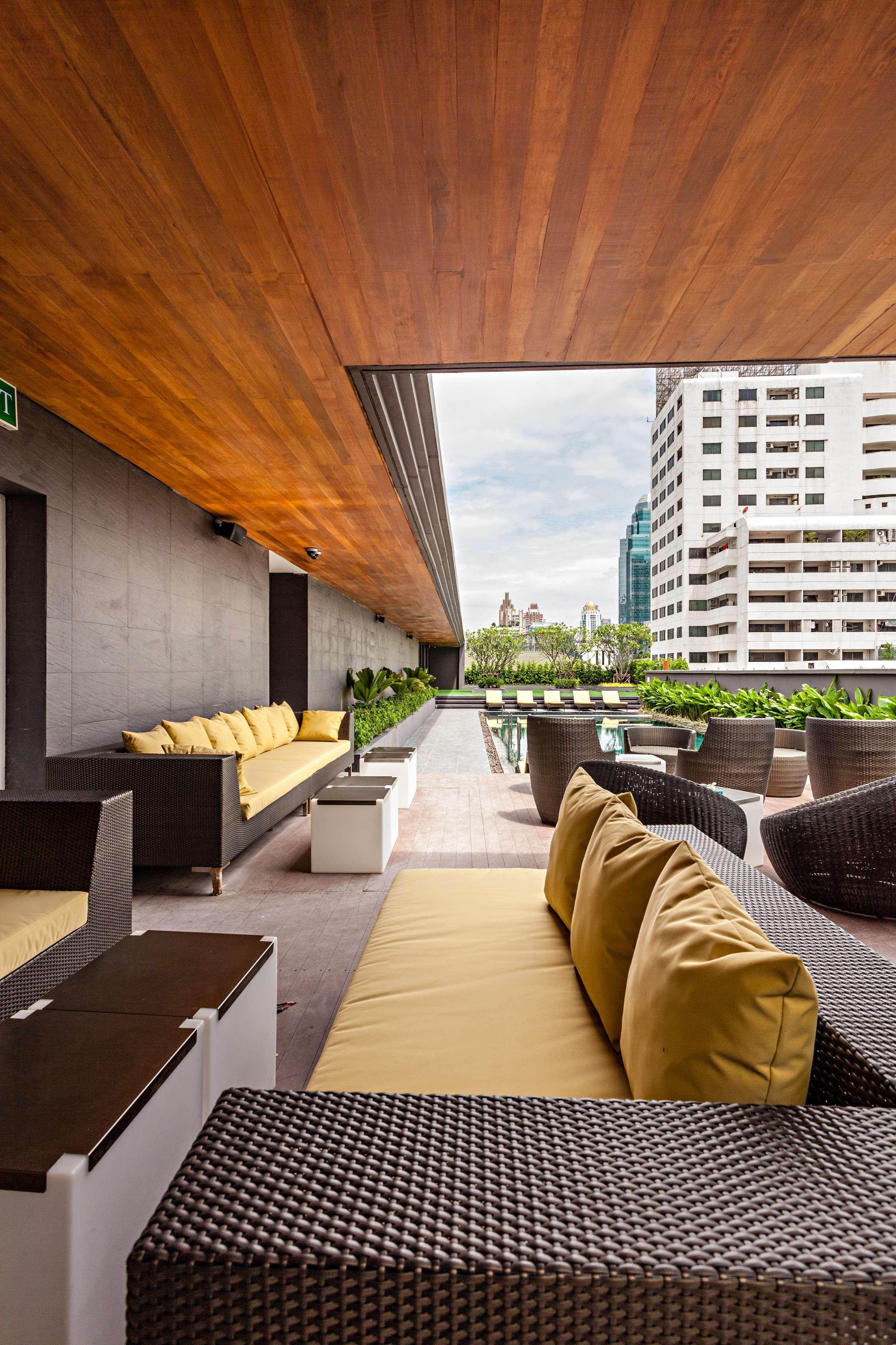 Hyatt Place Bangkok Sukhumvit 1 Exterior photo