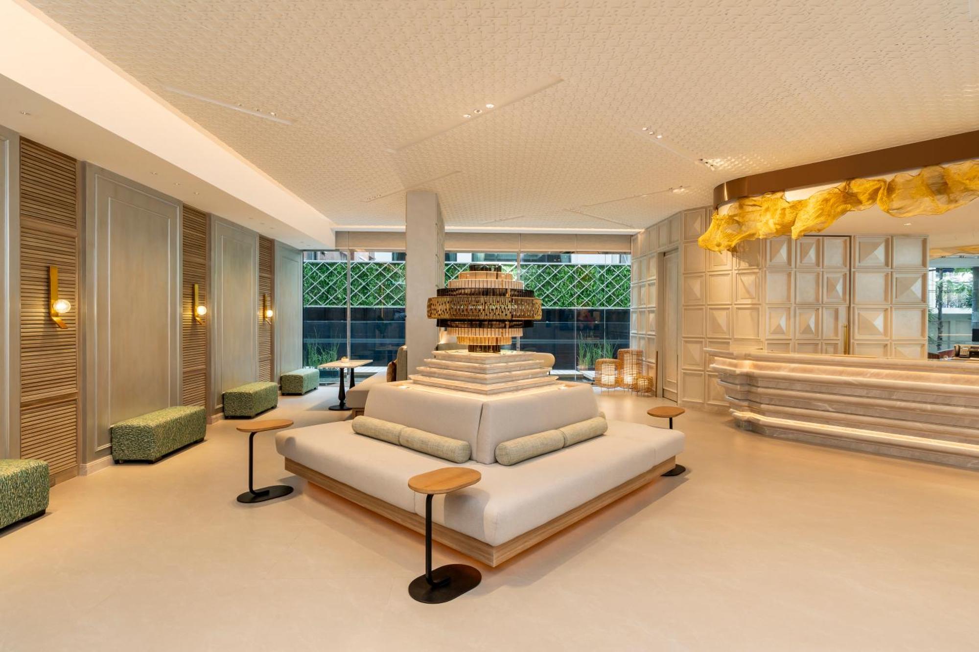 Hyatt Place Bangkok Sukhumvit 1 Exterior photo
