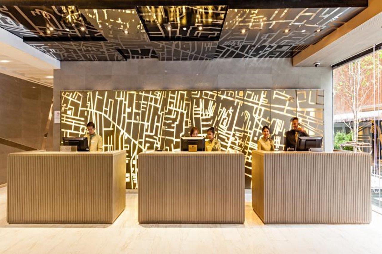 Hyatt Place Bangkok Sukhumvit 1 Exterior photo