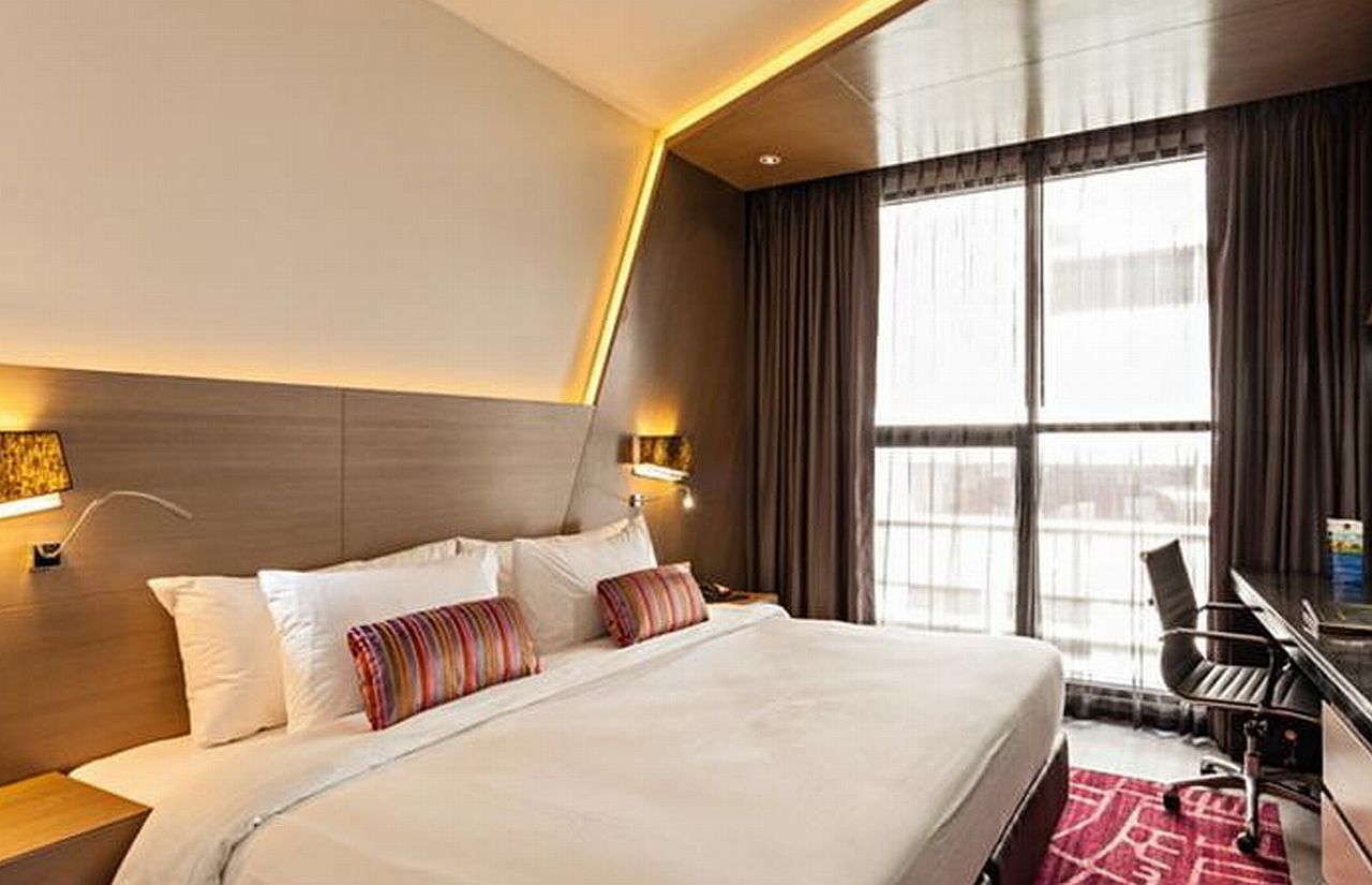 Hyatt Place Bangkok Sukhumvit 1 Exterior photo
