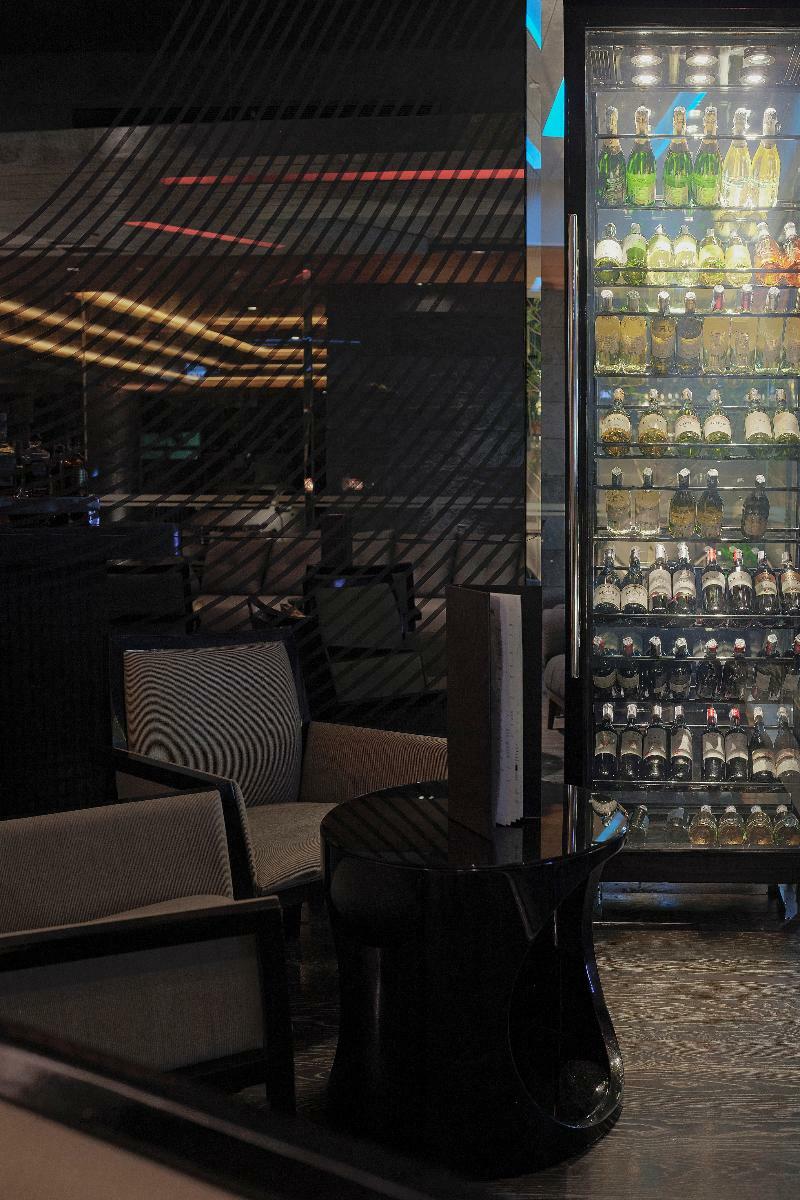 Hyatt Place Bangkok Sukhumvit 1 Exterior photo